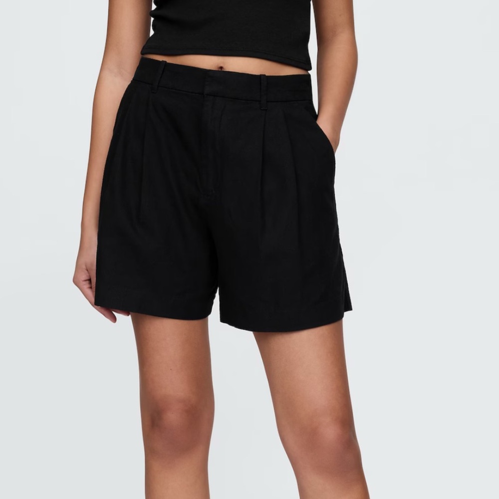 365 High Rise Linen-Blend Shorts